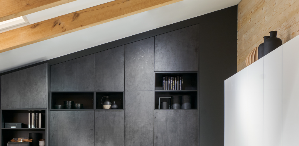 Deckenblende Spachtelbeton schwarz
